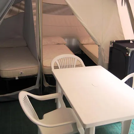 Salicamp Boschetto Holiday 2*